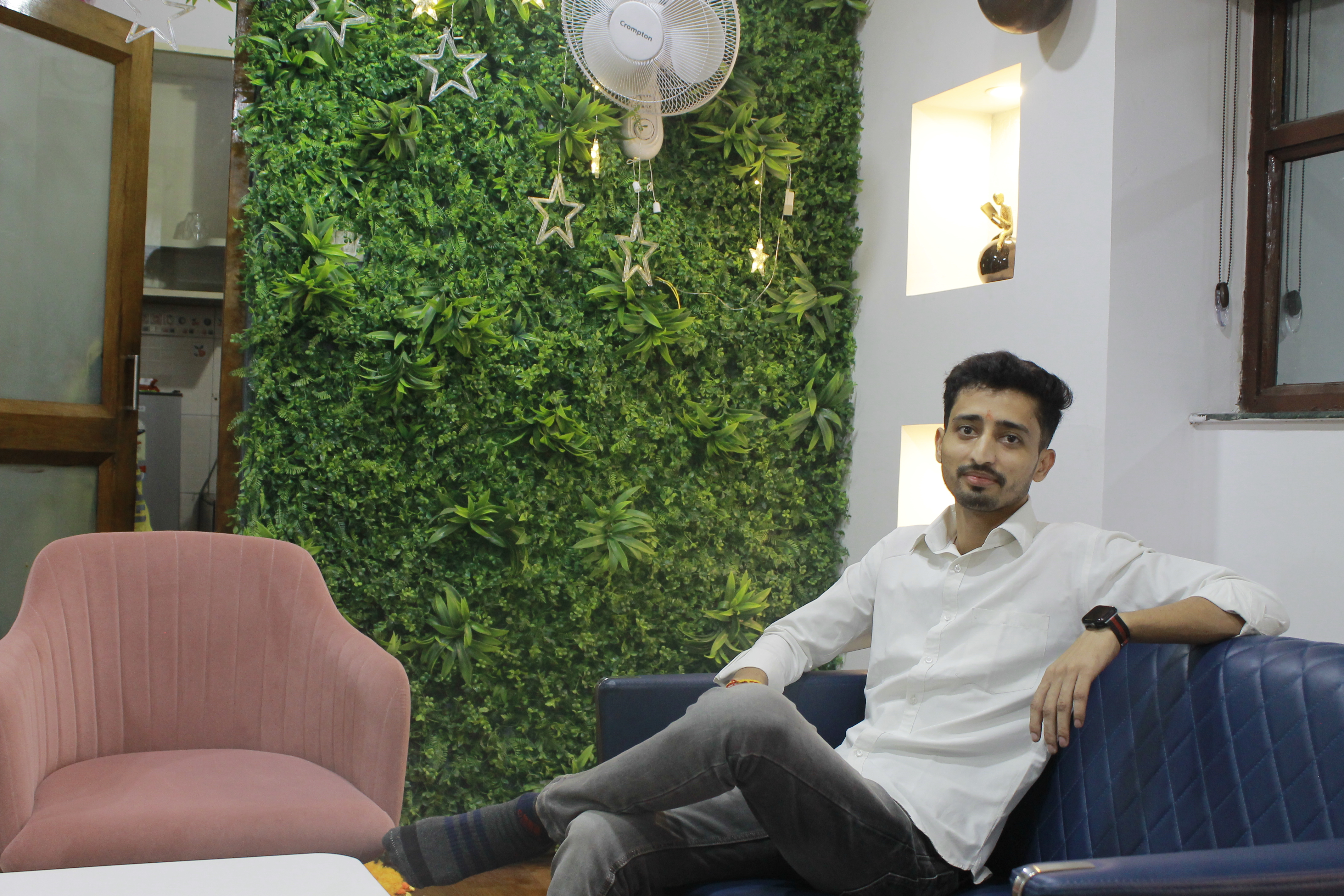 Ritik digital marketing strategist in Faridabad, Delhi